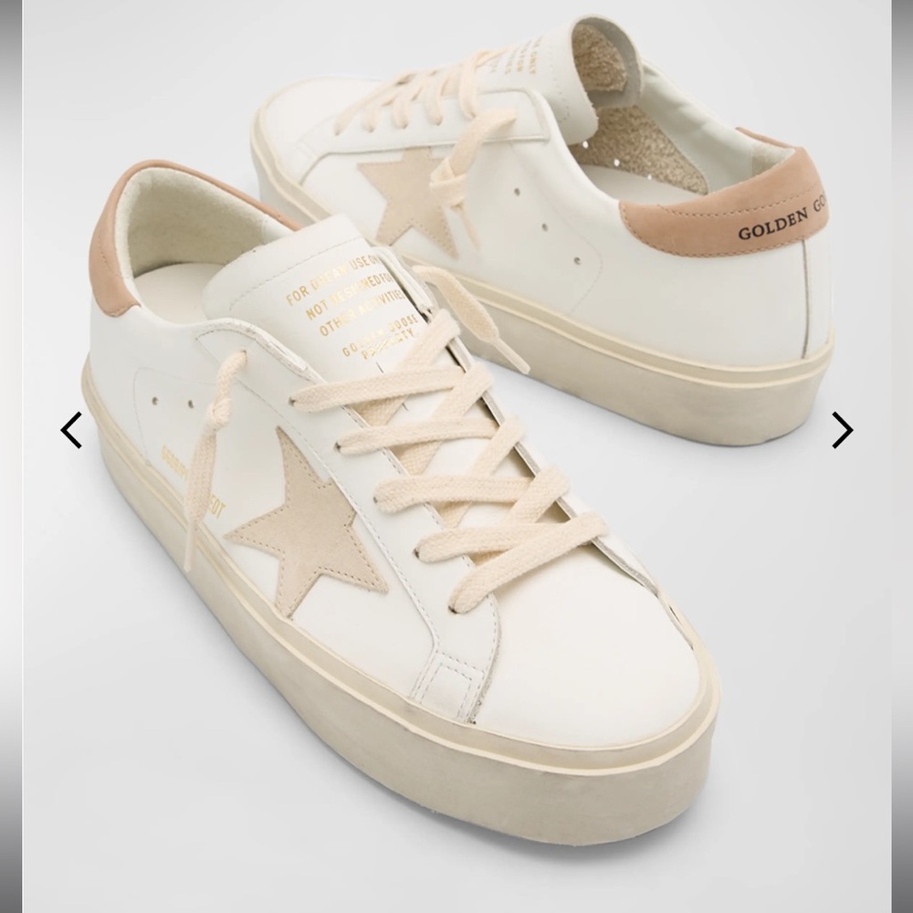 Golden Goose
Hi Star Leather Low-Top Sneakers
